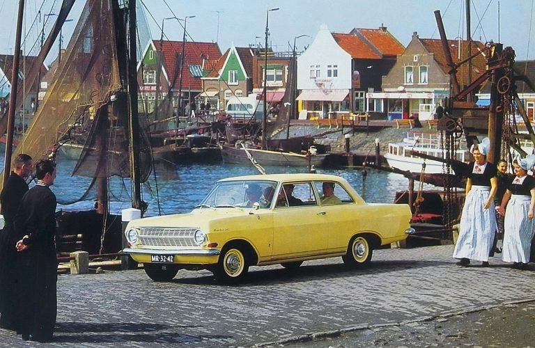 Opel rekord (A)